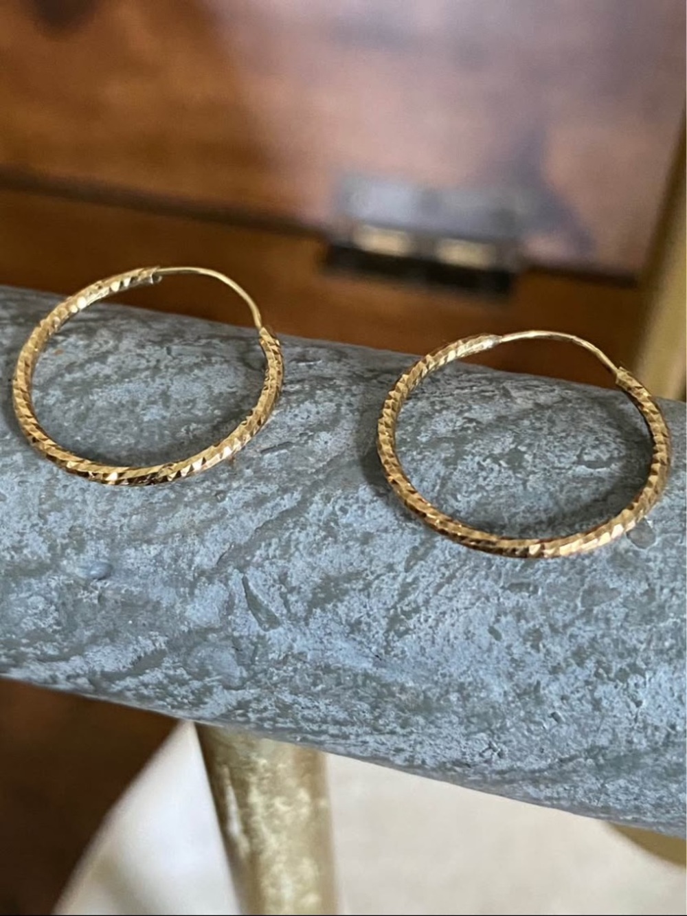 Gold tone Hoop earrings stamped 925 Dyadema